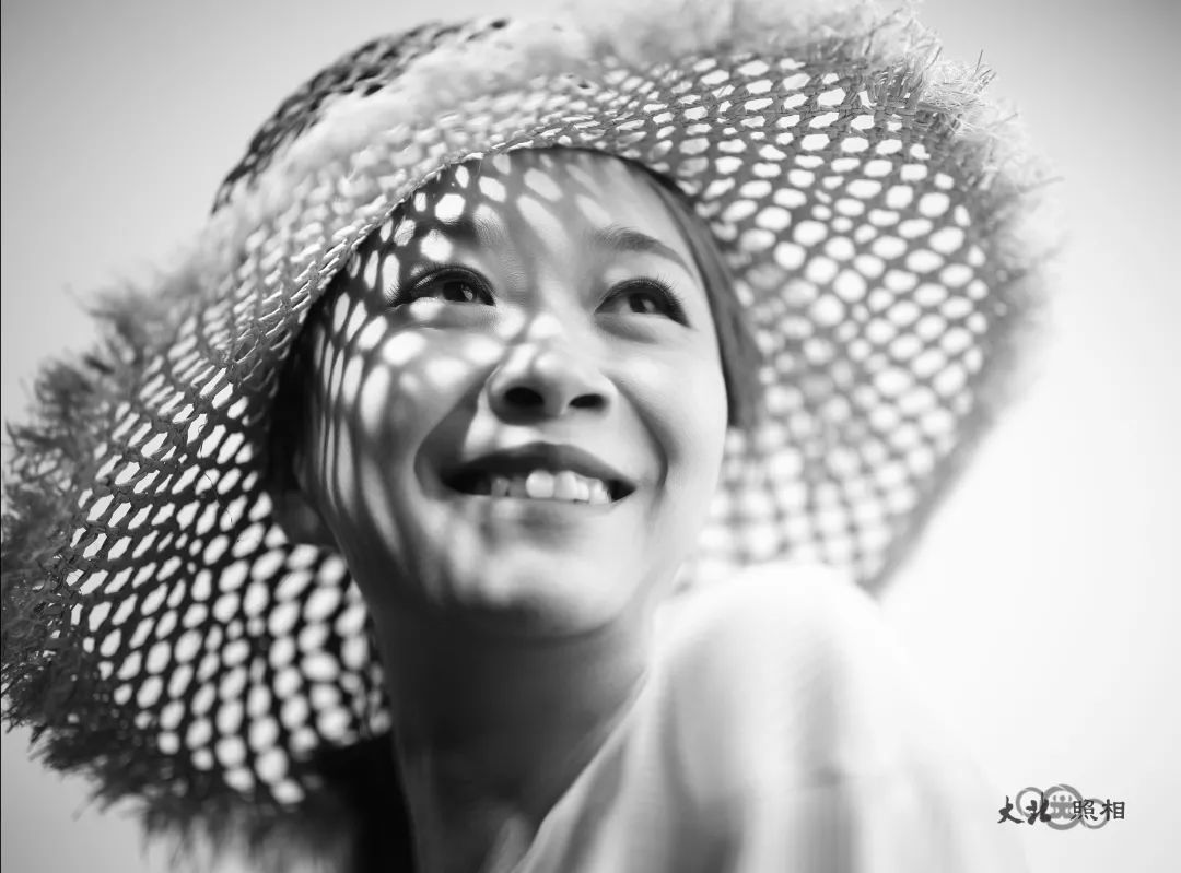 大(dà)北(běi)照(zhào)相(xiàng)