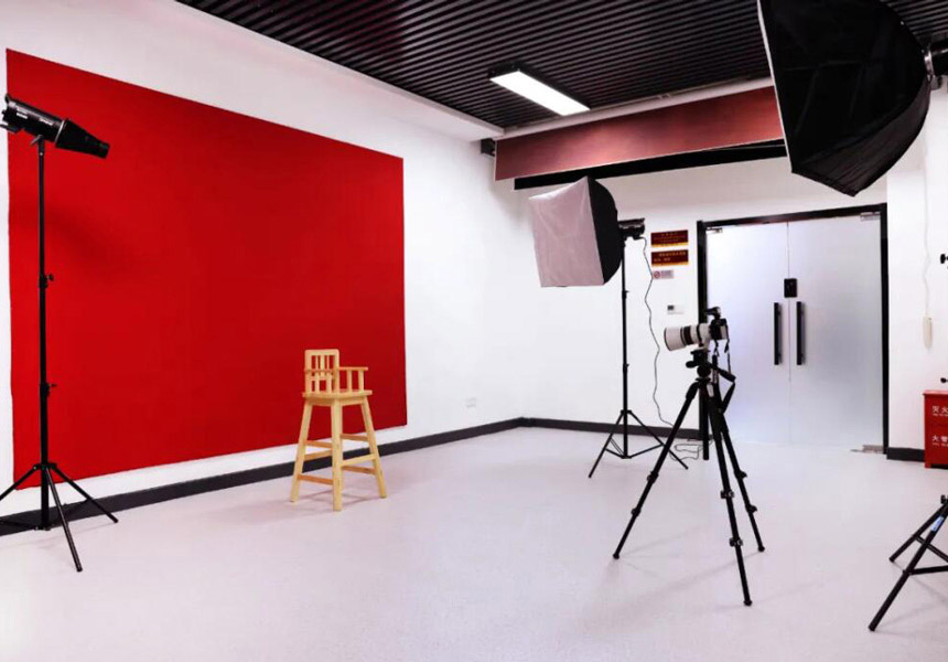 大(dà)北(běi)照(zhào)相(xiàng)